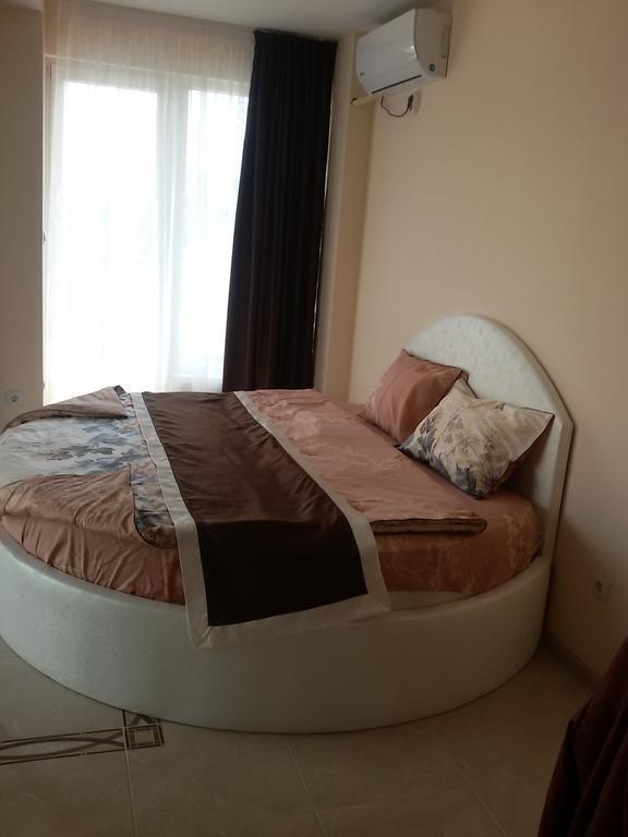 Sandanski Peak Guest Rooms Номер фото