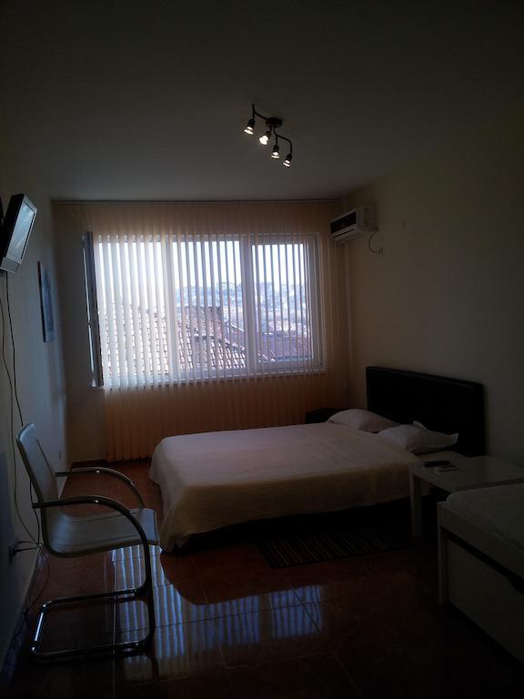 Sandanski Peak Guest Rooms Номер фото